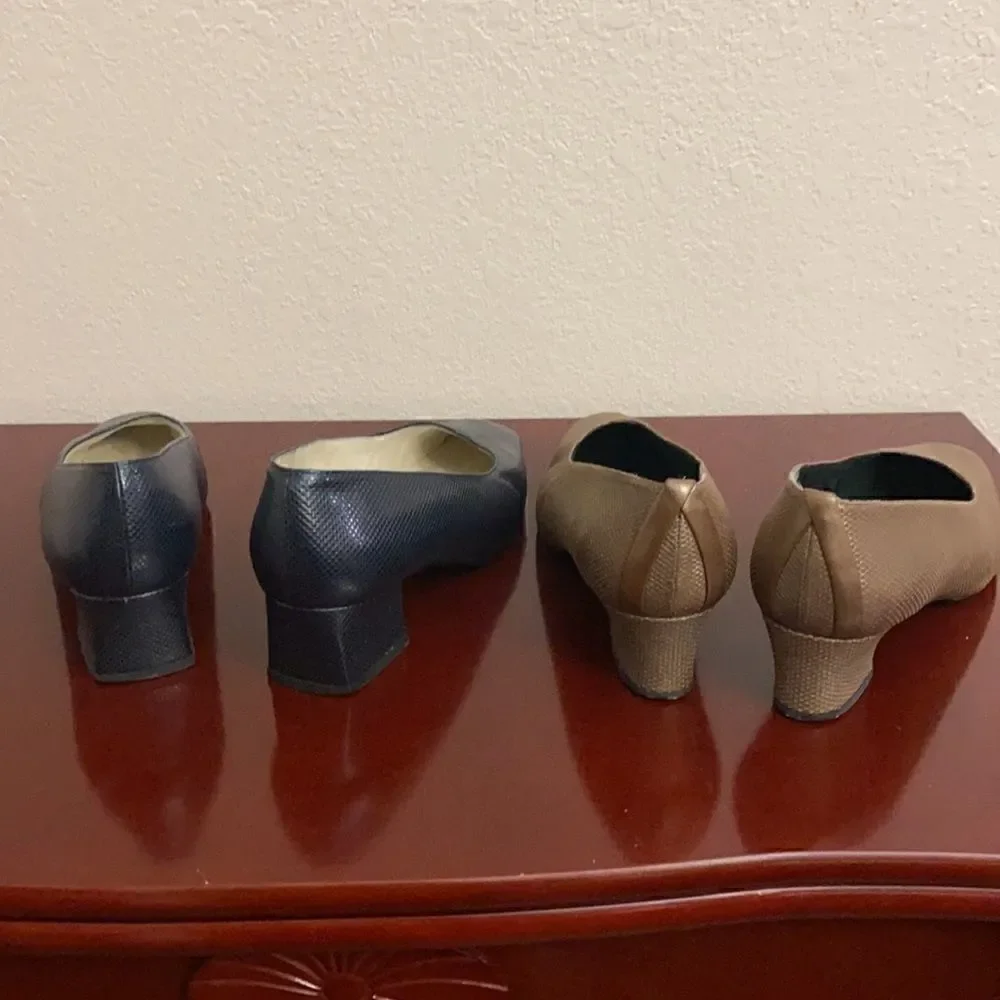 👠STUART WEITZNAN BUNDLE 8.5B Navy and Brown 1 inch shoes 👠